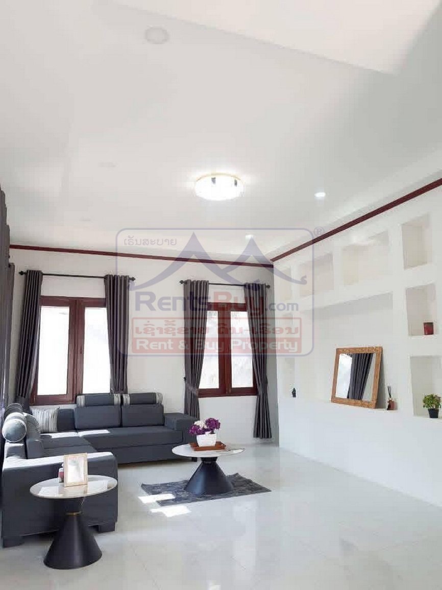 6817-Modern 3-Bedroom Villa Near That Luang Lake – Prime Vientiane Living