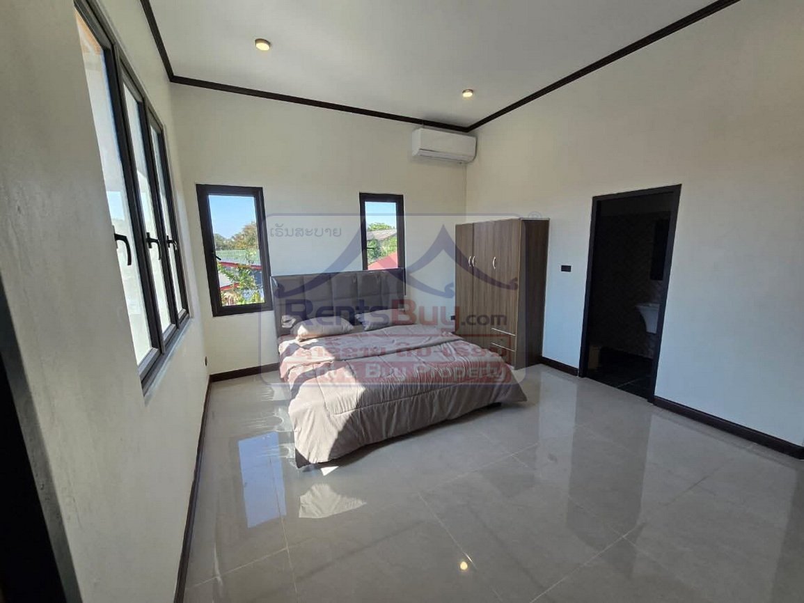 houseforrent08 6800-Spacious 5-Bedroom Family Home for Rent in Sisattanak District, Vientiane Capital