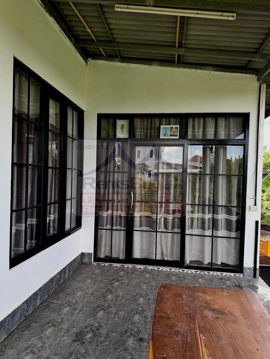 6802-Newly Built Modern 2-Bedroom House in Xaysettha District, Vientiane