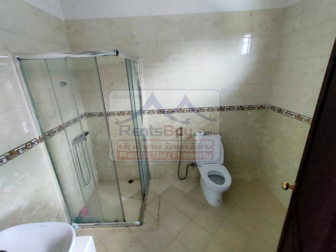 houseforrent10 6826-Fully Furnished 3-Bedroom Home Near BeerLao Factory – Hadxayfong District