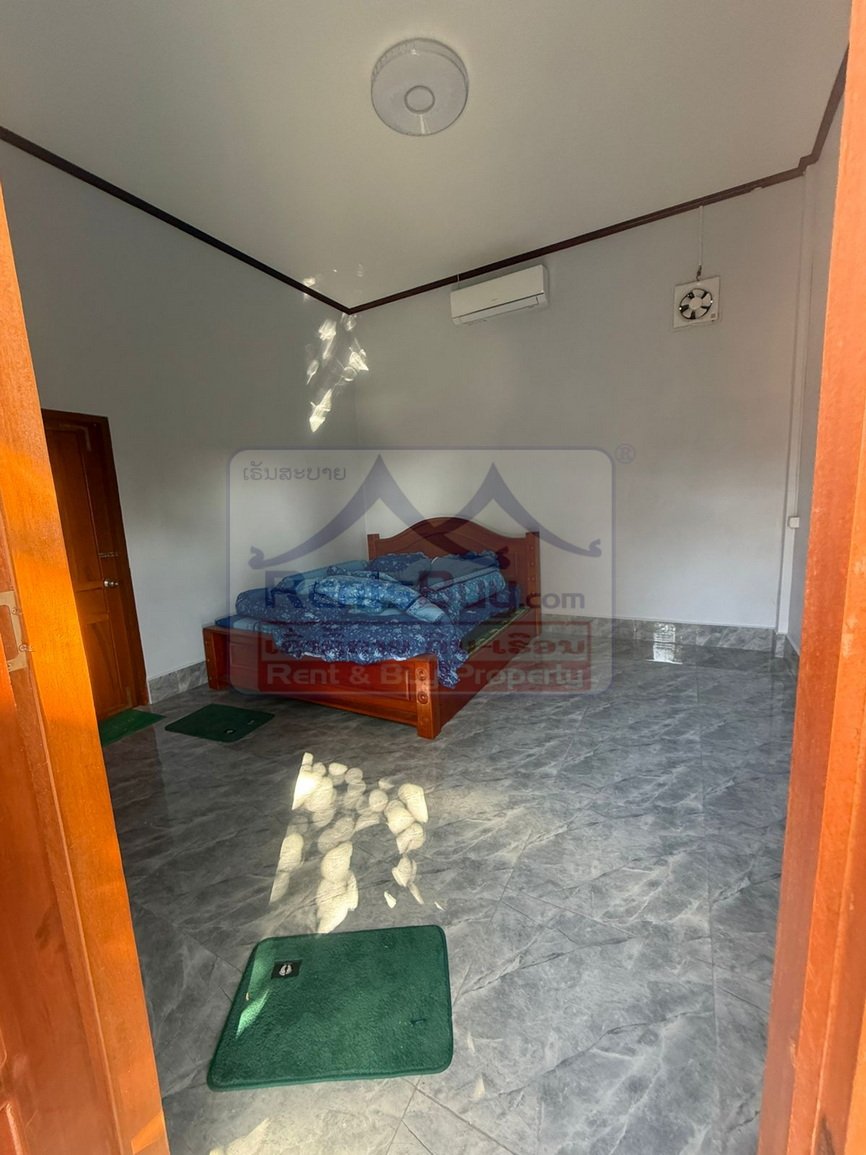 houseforrent13 6811-Modern 2-Storey Residence for Rent Near Lao Country Club