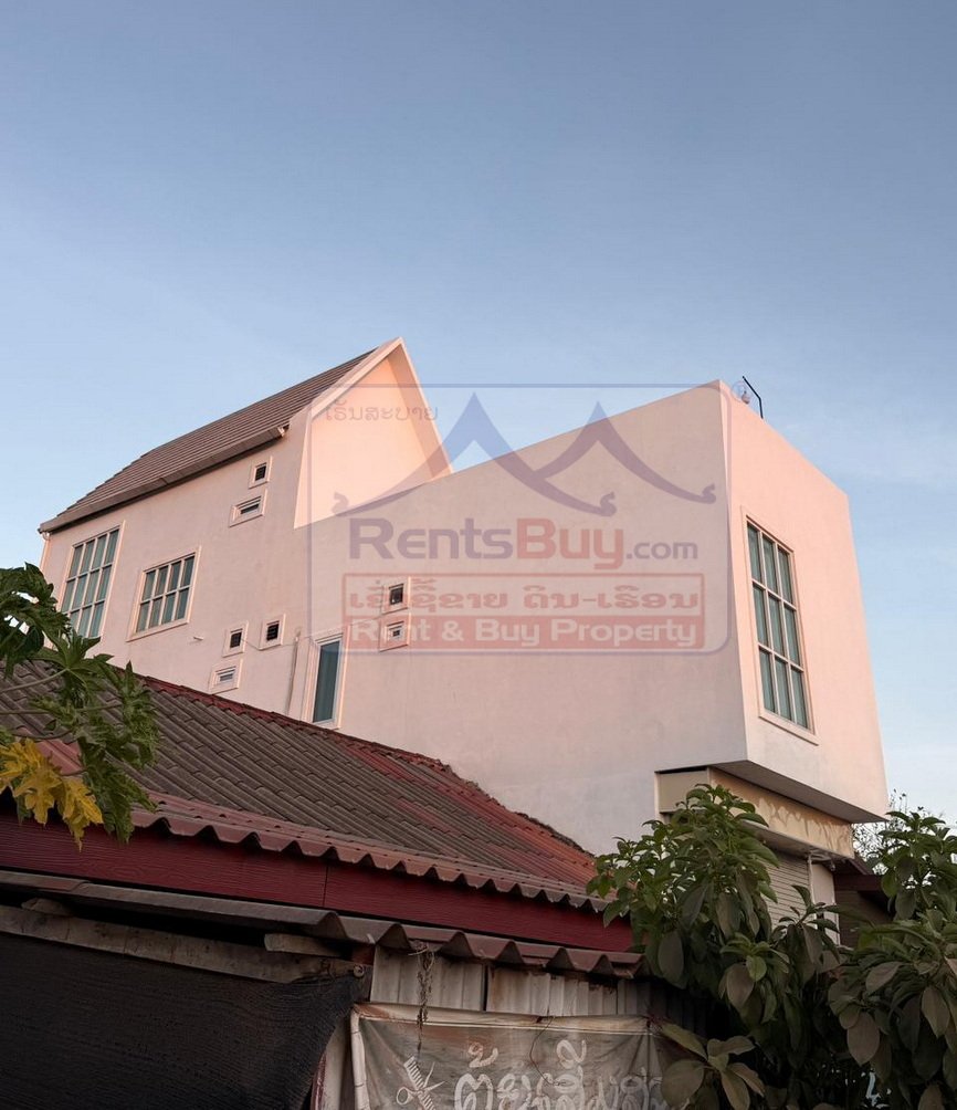 6801-Modern House for Rent Near International School – Fully Furnished with Rooftop Terrace