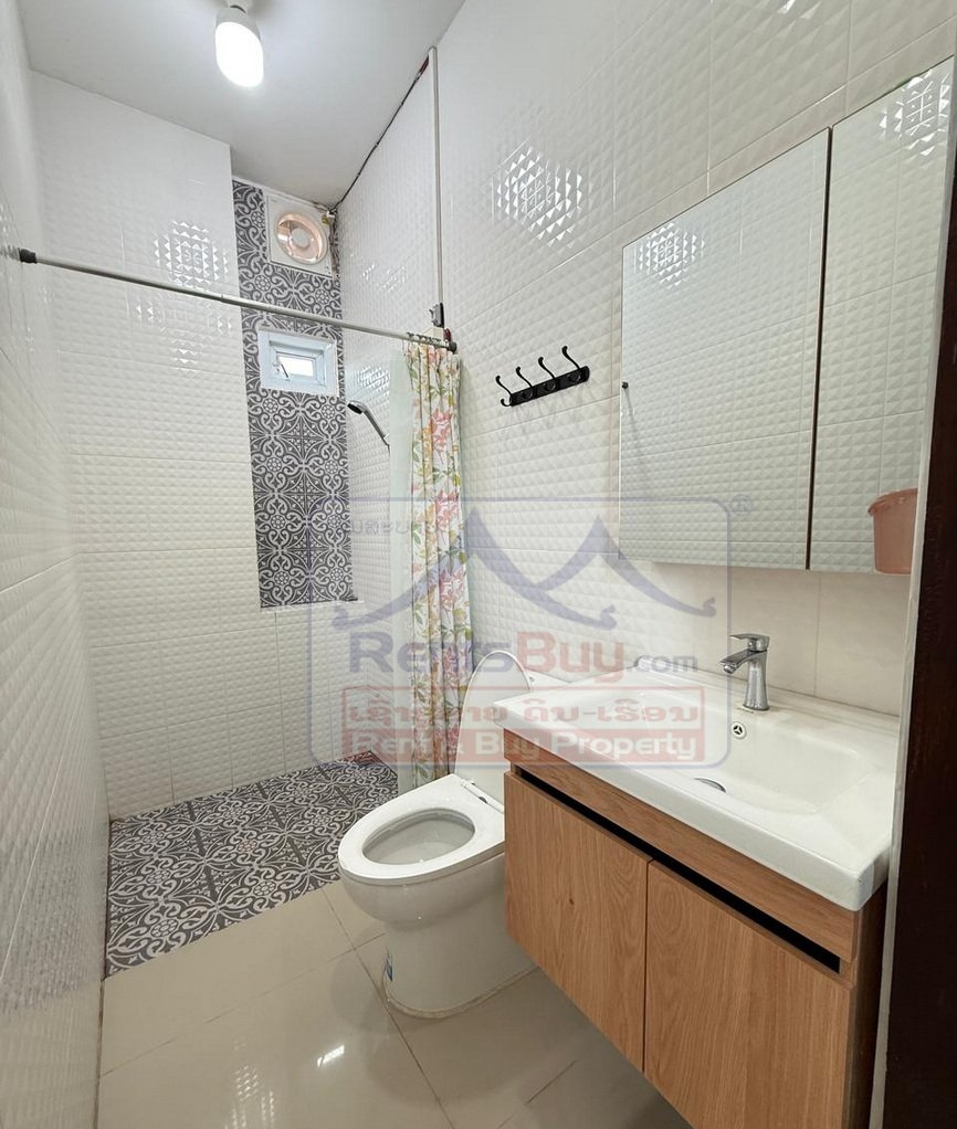 6801-Modern House for Rent Near International School – Fully Furnished with Rooftop Terrace