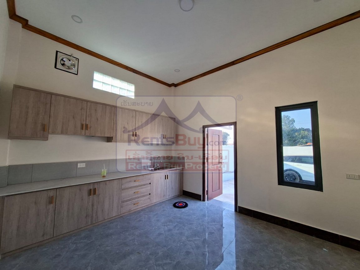 houseforsale07 6824-Spacious Two-Story Family House in Xoknoi: 4 BR / 4 BA on 16m x 22m Plot
