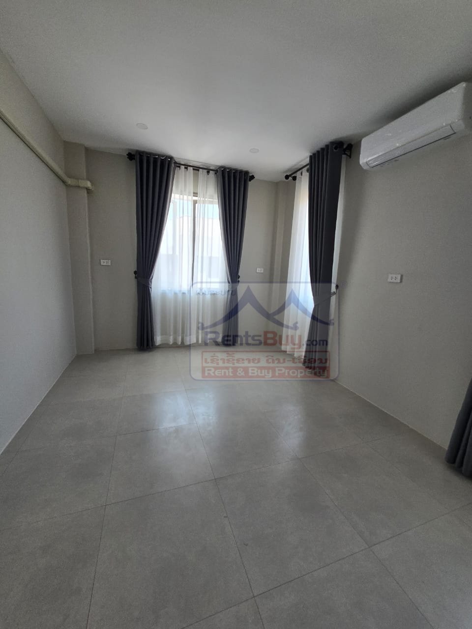 Houseforrent06 6882-Spacious Living Redefined: 5-Bedroom Villa with 7 Bathrooms Near Embassy of China, Vientiane