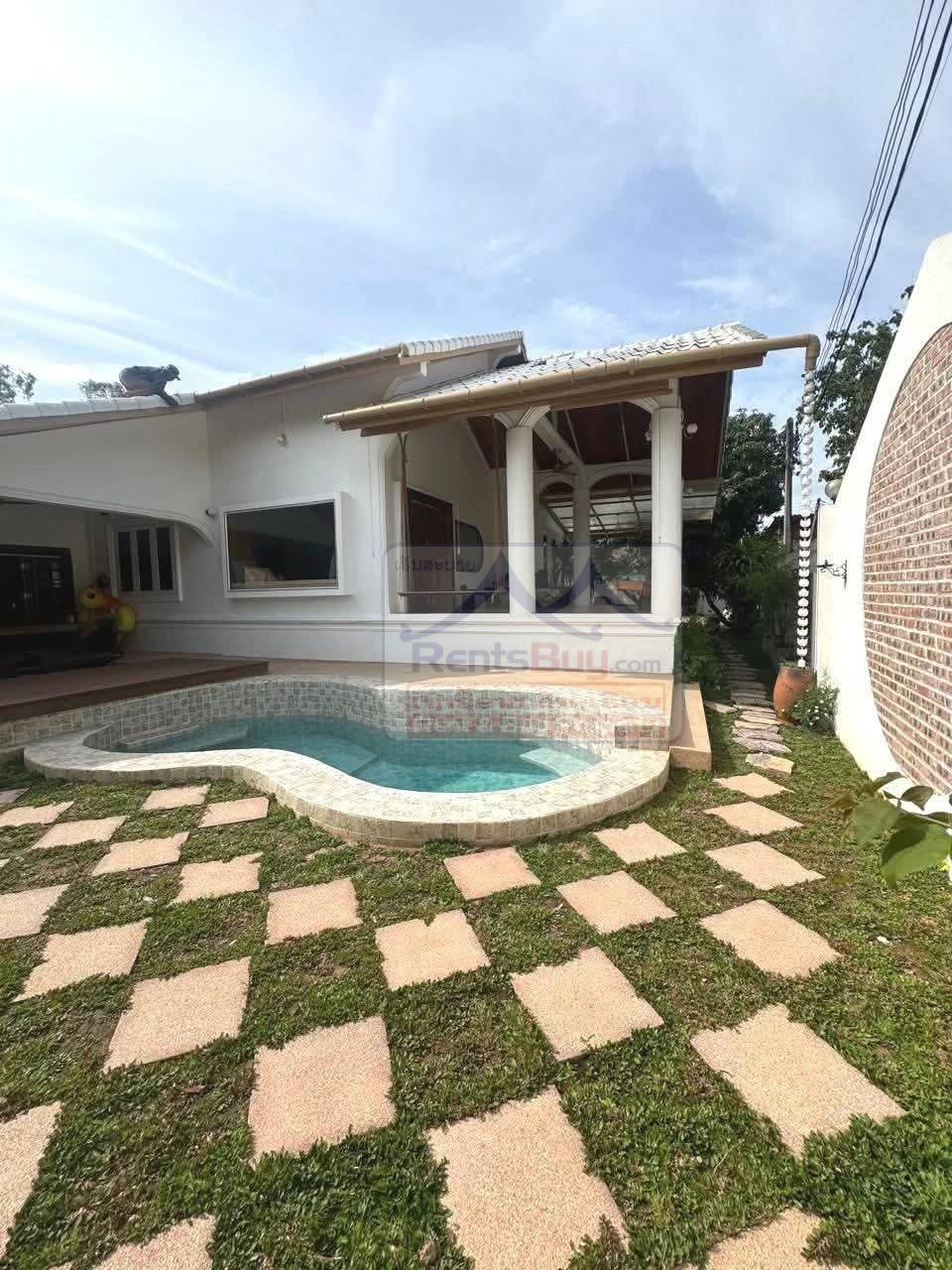 6878-Stunning Contemporary Residence with Private Pool Near US Embassy Vientiane