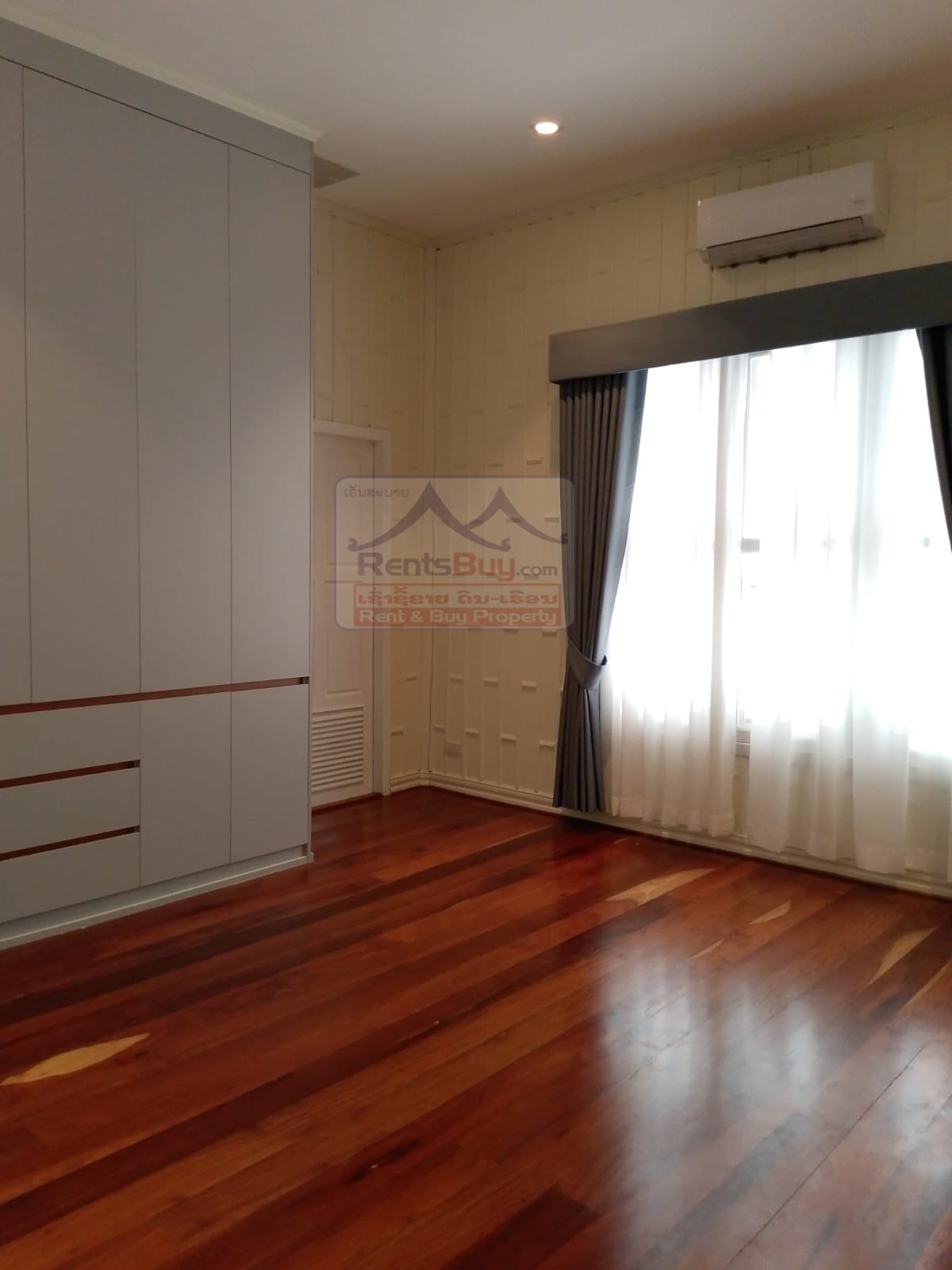Houseforrent20 6876-Minimalist Arched Villa: Brand-New 3-Bedroom Home near the Embassy of Australia