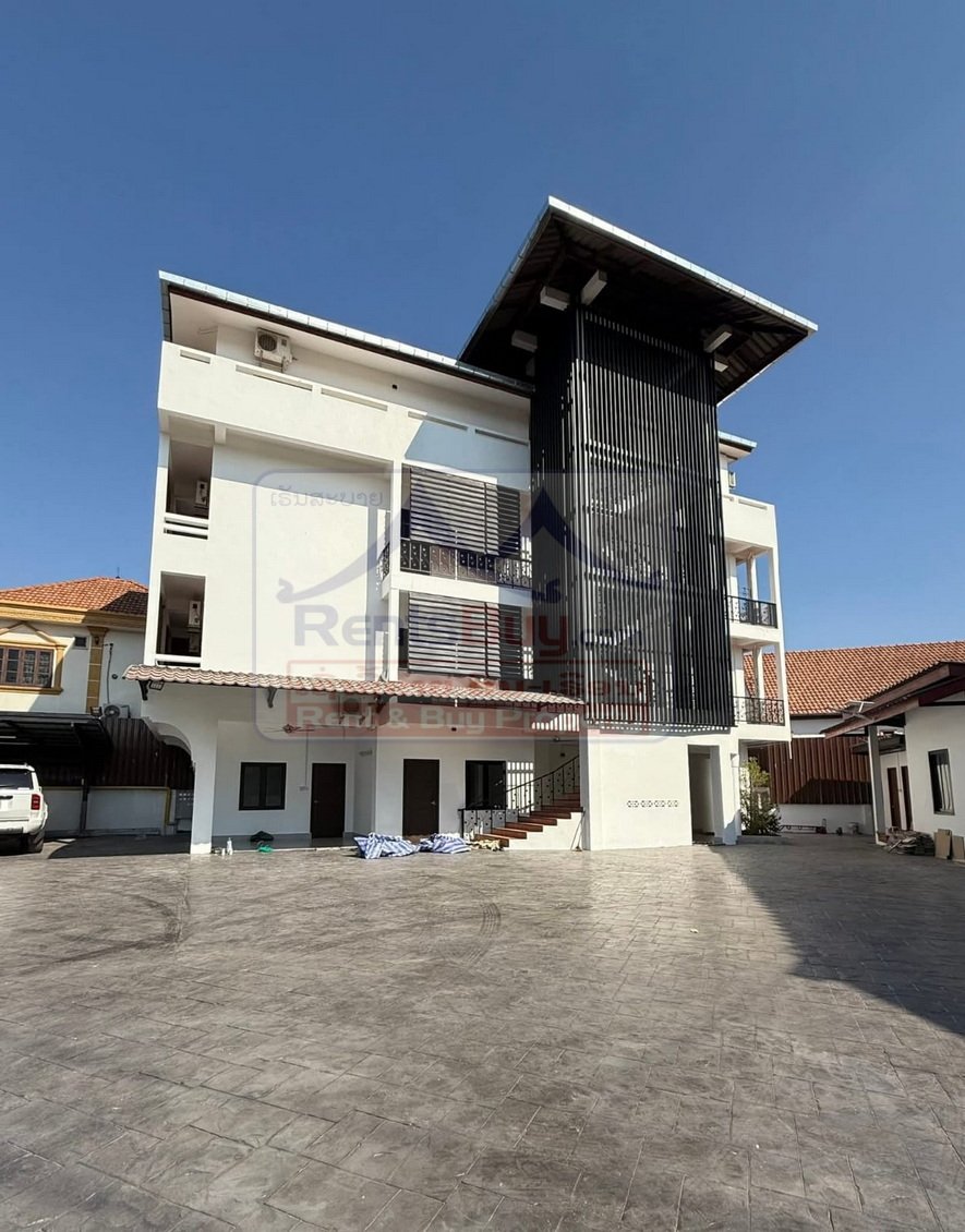 6858-Prime 10-Unit Apartment Business for Lease Near Patuxay