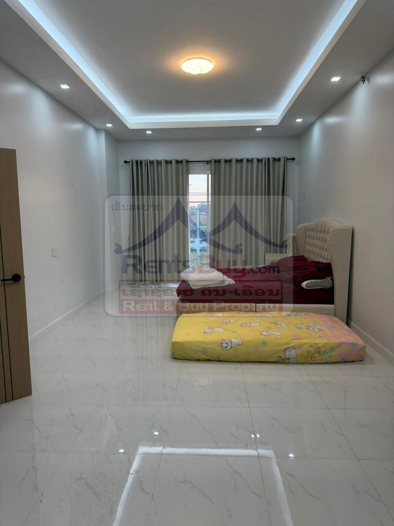 6841-Modern Living Near the Convention Hall: Secure 4-BR Residence with Large Compound