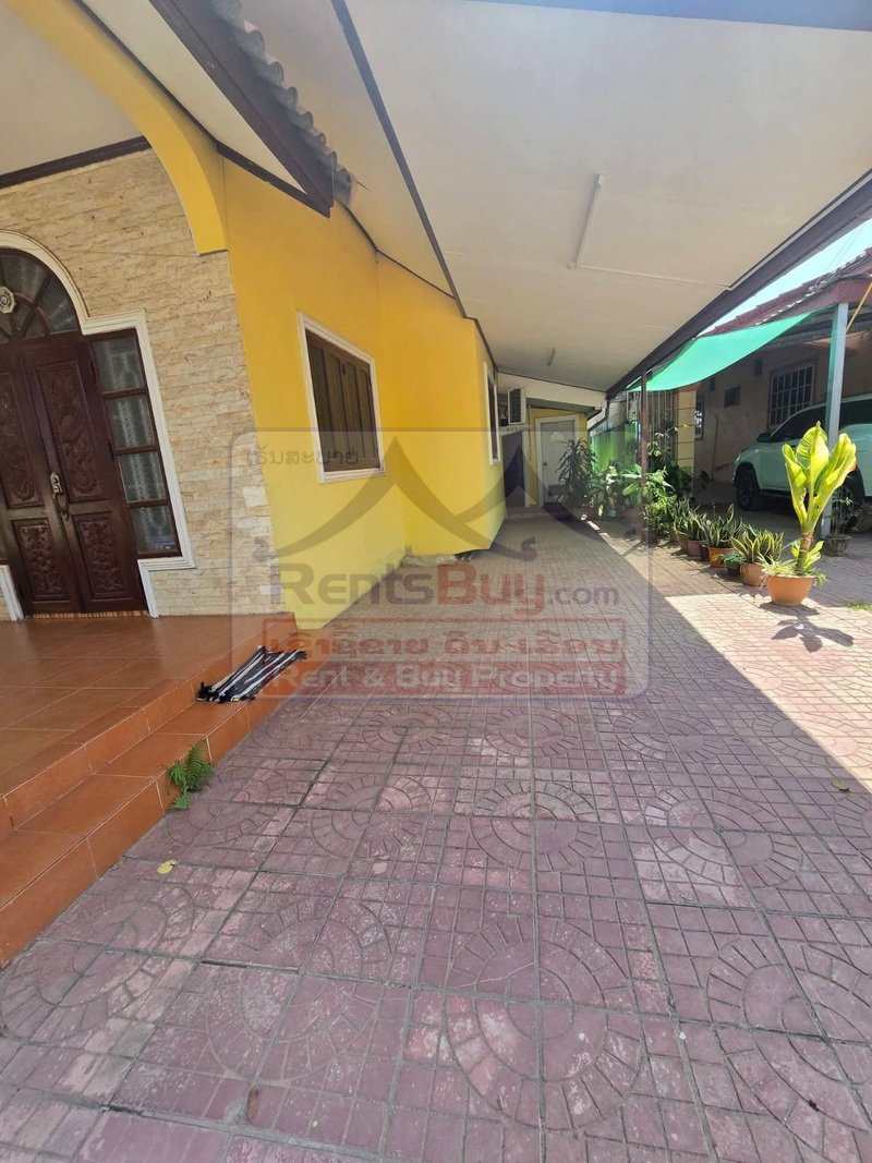 6840-Modern 2-Bedroom Home for Rent in Sisattanak: Fully Furnished & Near International Schools