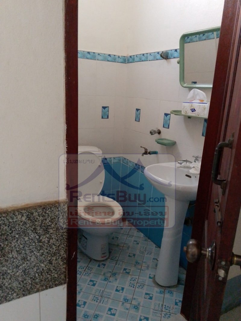 houseforrent06 6844-Versatile Multi-House Compound in Prime Sisattanak: Ideal for Office or Residential Use