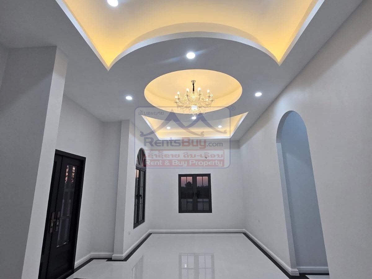6875-Elegant Modern Villa: New 3-Bedroom Home Near Setthathirath Hospital