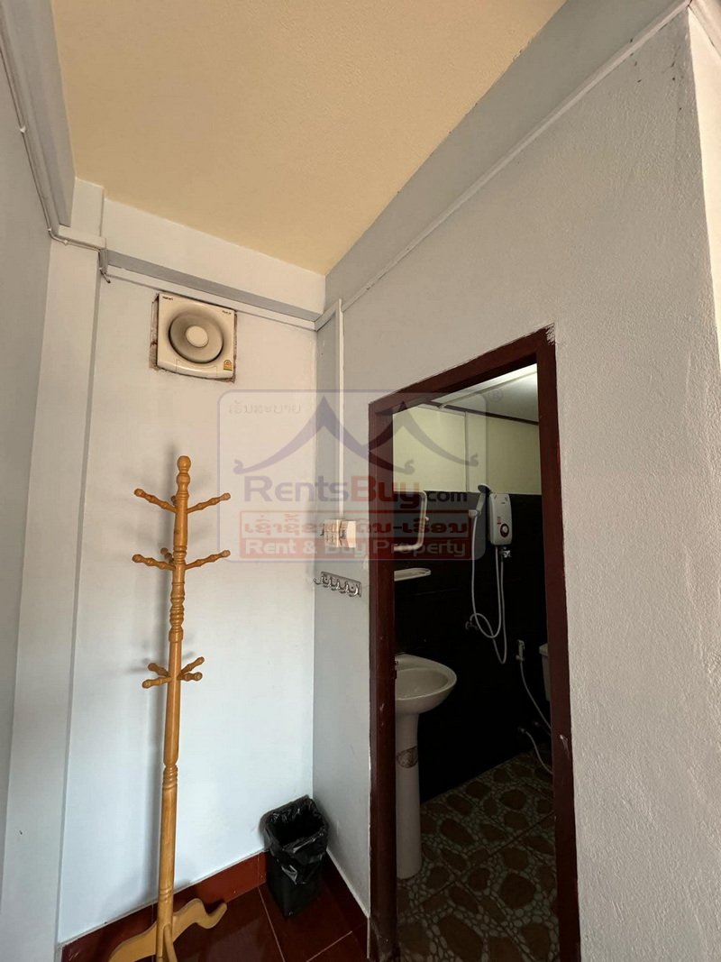 6919-Guesthouse Compound for Sale Near Phonthan Lake and ITECC – Prime Investment Opportunity in Xaysetha District, Vientiane
