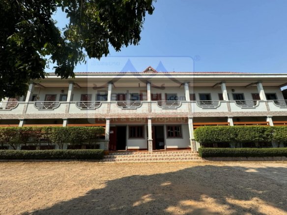 6919-Guesthouse Compound for Sale Near Phonthan Lake and ITECC – Prime Investment Opportunity in Xaysetha District, Vientiane
