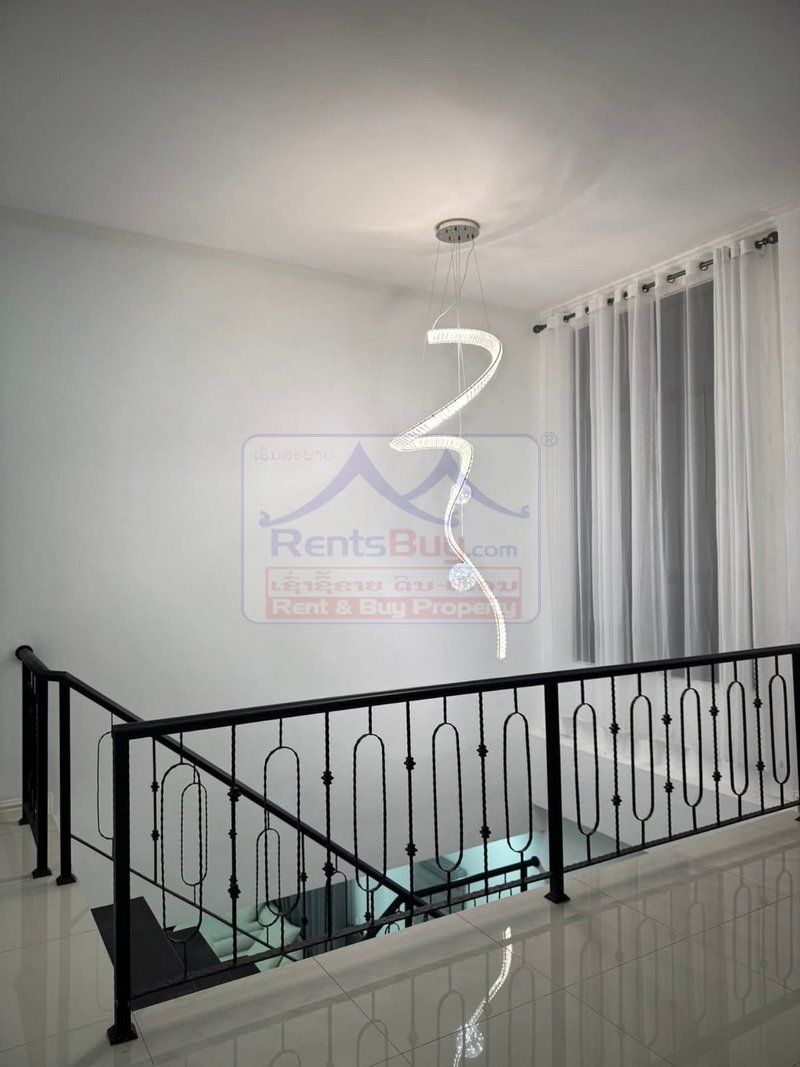 6936-Modern 2-Storey Family Residence Near Setthathirath Hospital