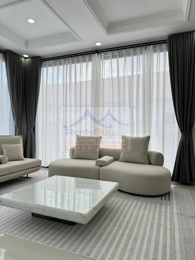 6936-Modern 2-Storey Family Residence Near Setthathirath Hospital