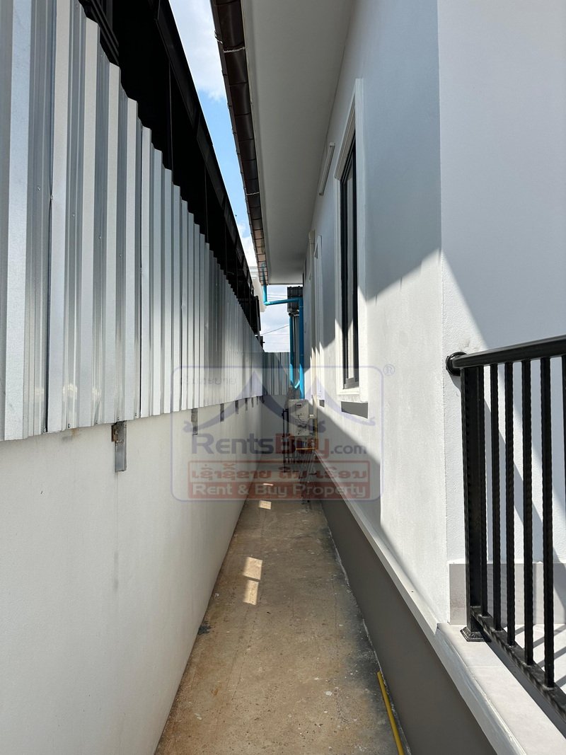 6938-Spacious 3-BR Contemporary Home Near International Schools & U.S. Embassy