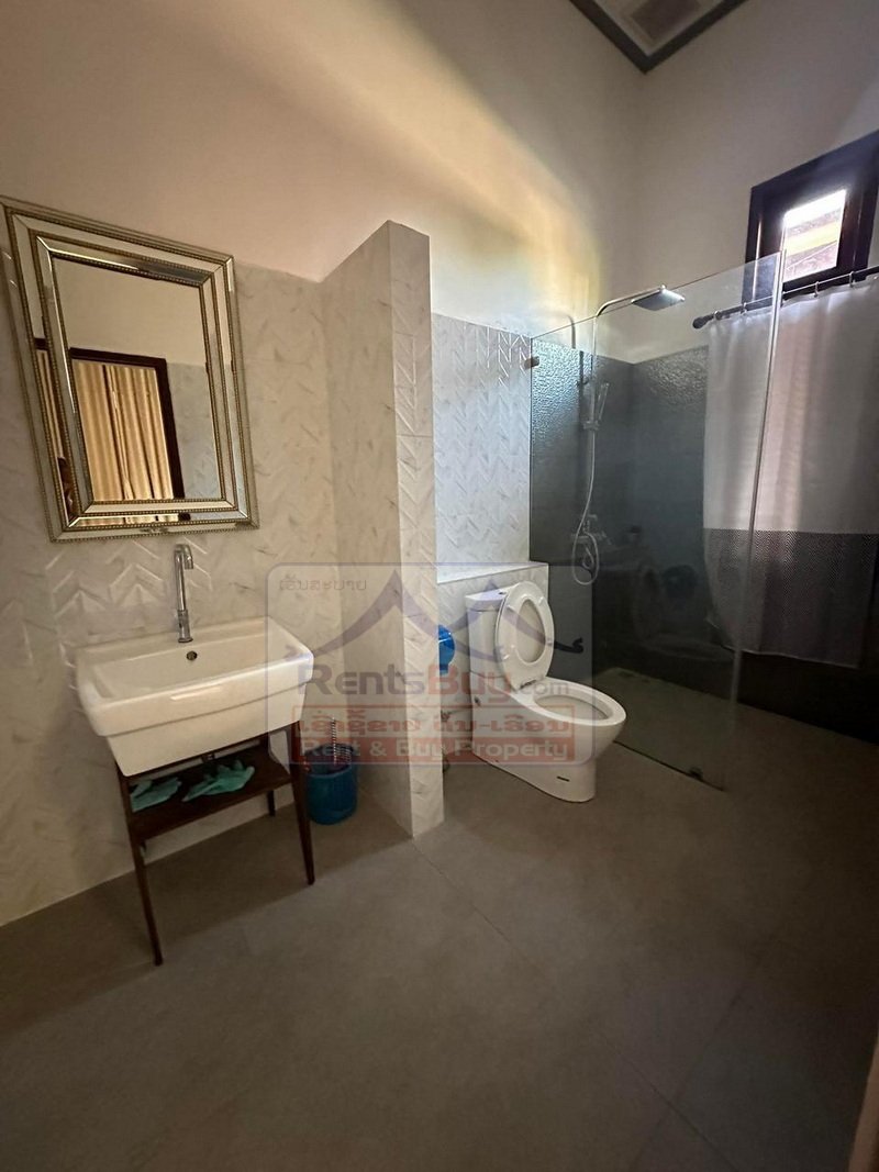 houseforrent06 6925-Spacious 4-Bedroom Luxury Villa for Rent Near ITECC Mall, Xaysetha District