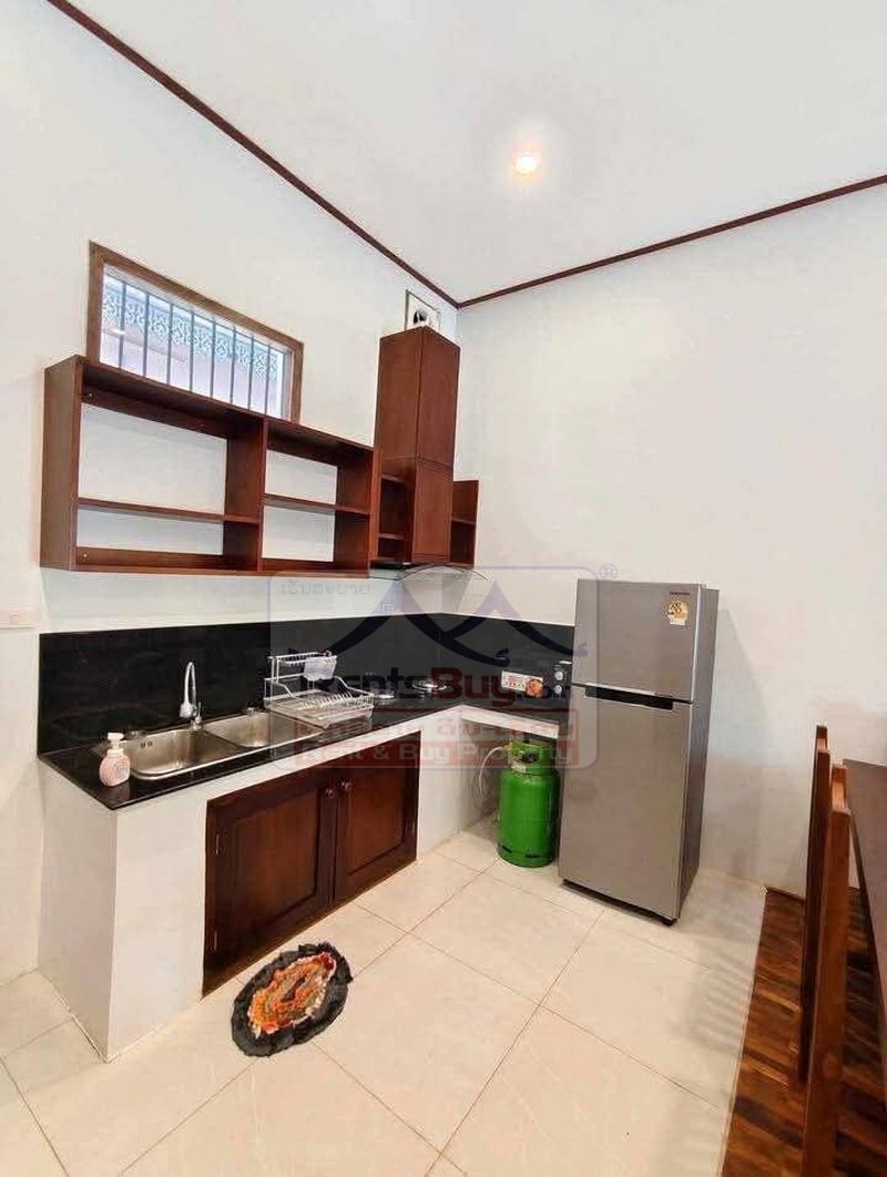 houseforrent08 6923-Charming 2-Bedroom Rental Near Muong Thanh Luxury Hotel | Sisattanak District