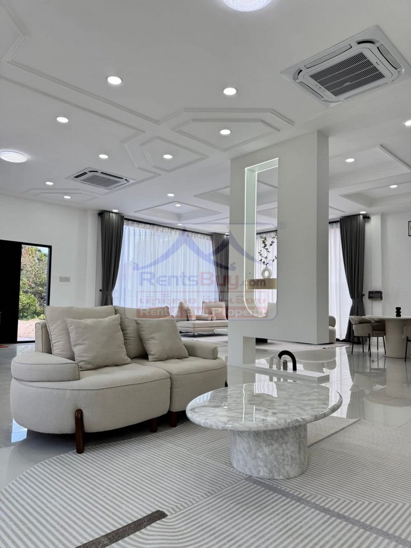 6936-Modern 2-Storey Family Residence Near Setthathirath Hospital