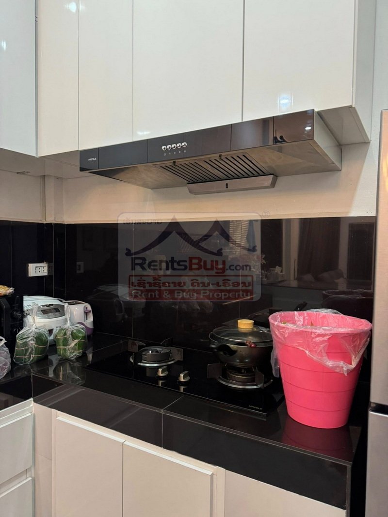 6898-Modern 2-Bedroom Home Near That Luang Lake | Xaysettha District