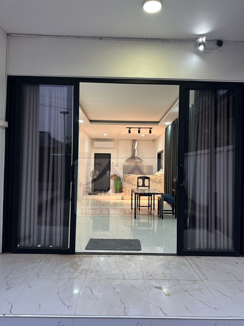 6973-Affordable Fully Furnished 2-Bedroom House for Rent in Hadxaifong, Vientiane