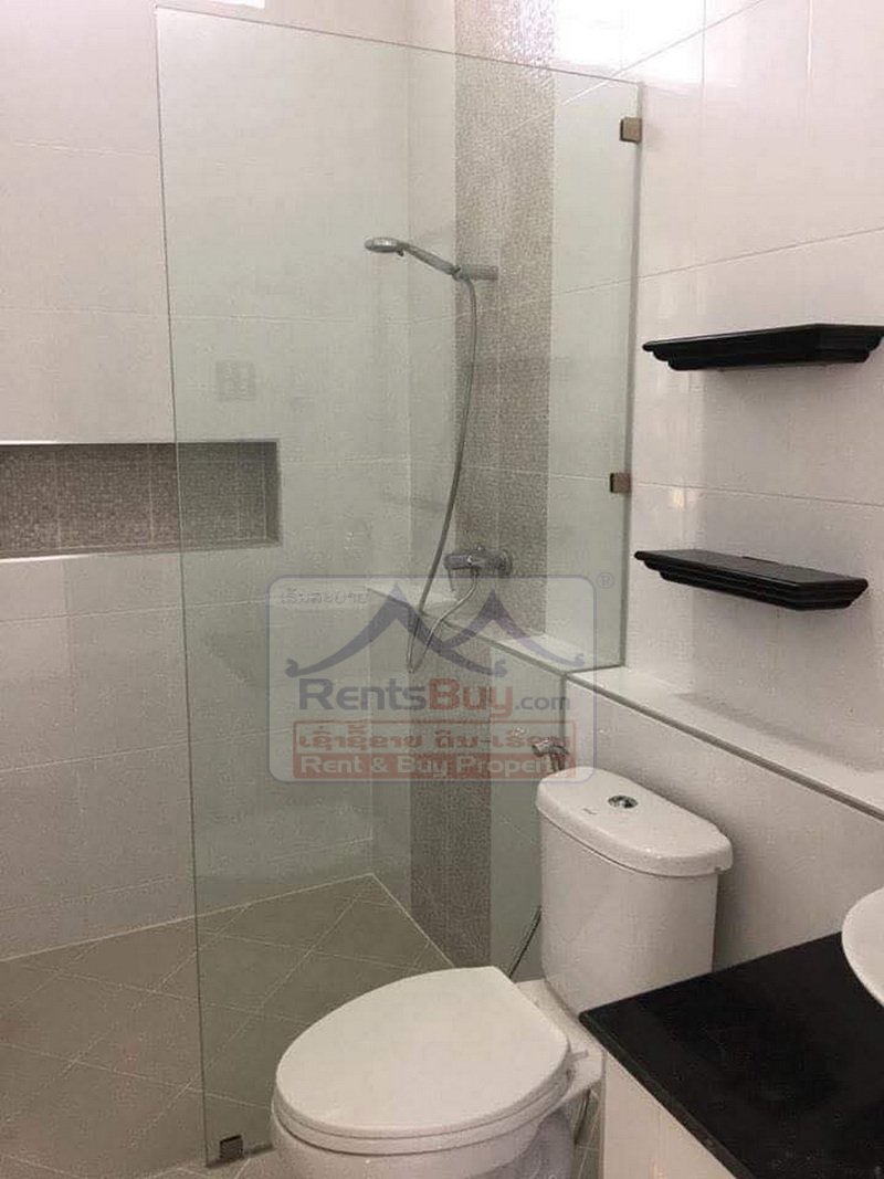 4404-PRIME RENTAL: Modern 4BR Home Near Center Point & Xangchieng Market