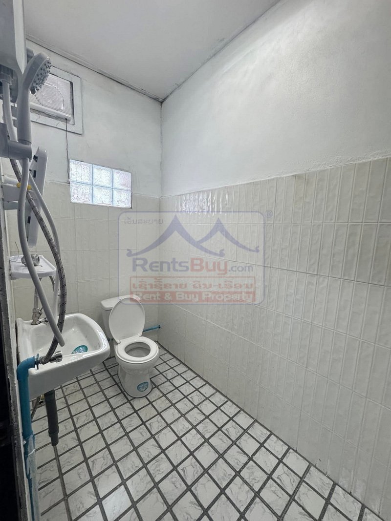 houseforrent04 6975-New 2-BR/4-BA Villa | Fully Equipped | Prime That Luang Lake