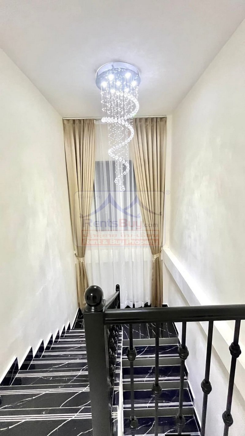 houseforrent08 6978-Brand-New 3-Bedroom Furnished House for Rent near Patuxay, Chanthabouly District