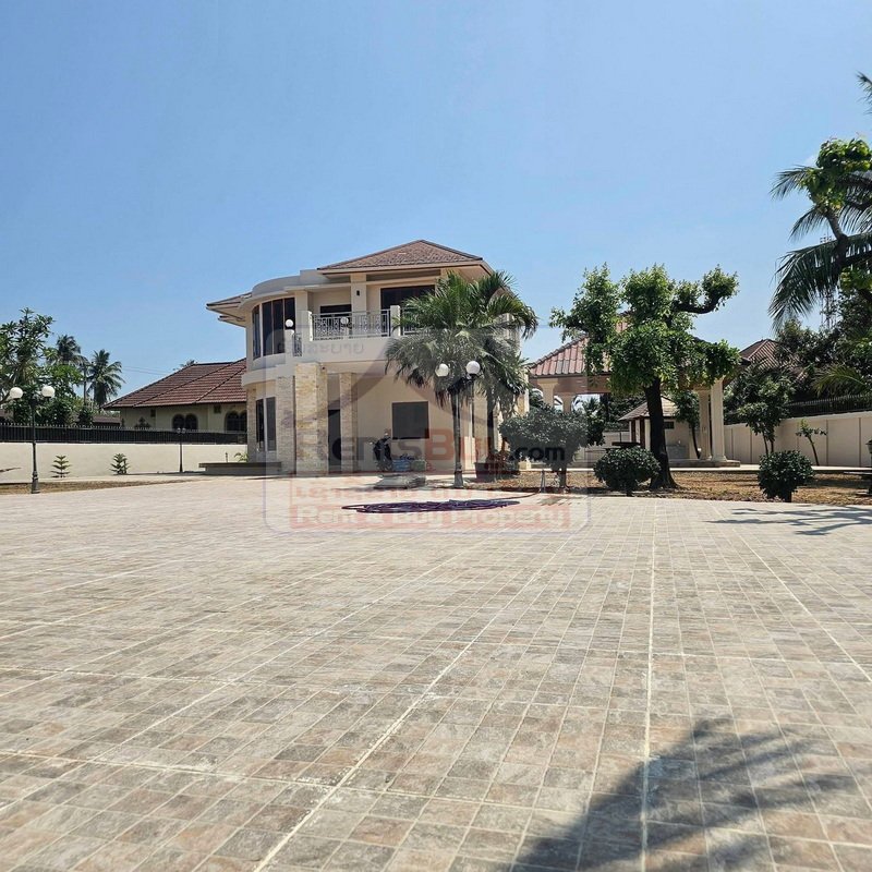 6989-Luxury Two-Story Riverside Villa with Mekong Views – For Sale or Rent in Vientiane
