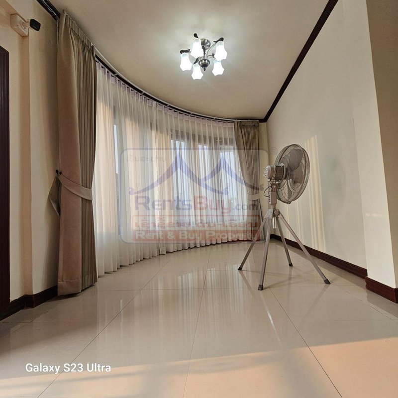6989-Luxury Two-Story Riverside Villa with Mekong Views – For Sale or Rent in Vientiane