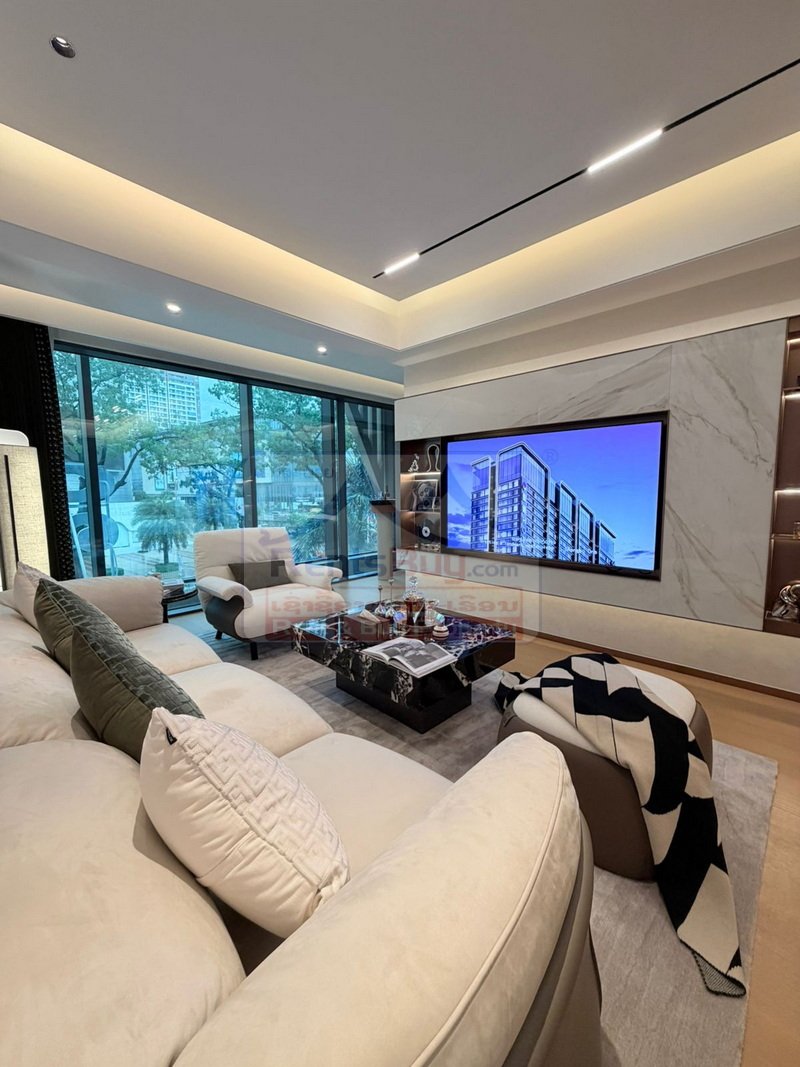 Condoforsale37 7041-Premium Smart AI High-Rise Condominium with 5-Star Amenities – Opposite Parkson Lao