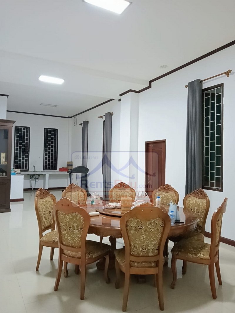 6984-Spacious Family House with Rooftop Terrace Sikhottabong District, Vientiane Capital