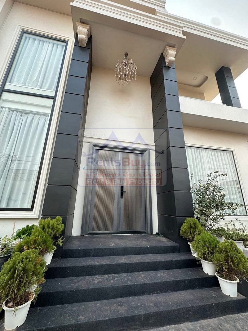 7005-Luxury 4-Bedroom Fully Furnished Family Home for Rent Near National Convention Center, Vientiane
