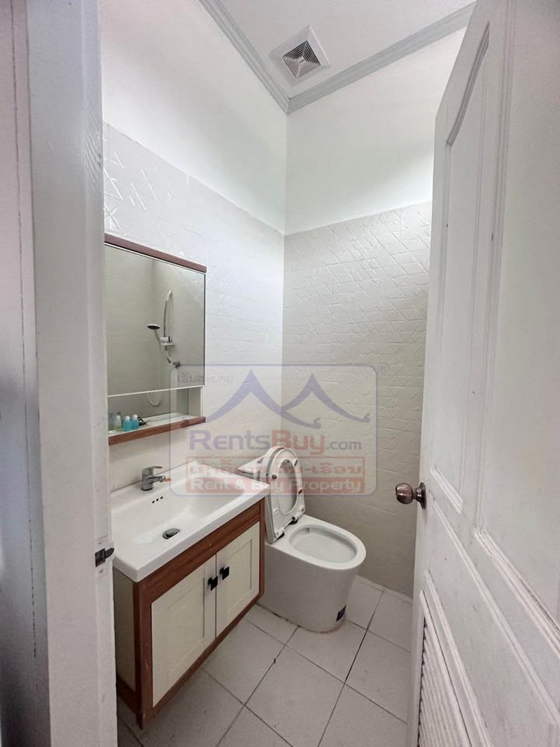 houseforrent04 7011-Spacious Modern 2-Bedroom Villa for Rent in Prime Location – That Luang Lake Area, Vientiane