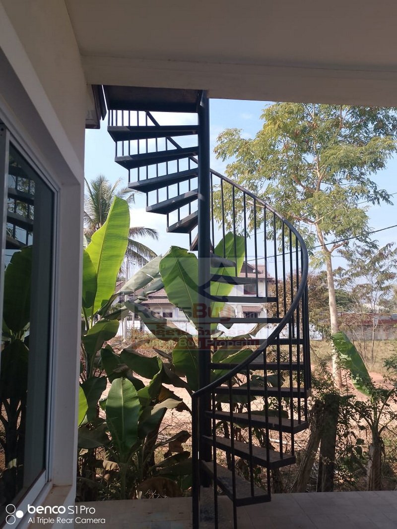 houseforrent06 7017-Comfortable Fully Furnished 3BR House for Rent Near Wattay – Ideal for Expatriates & Families