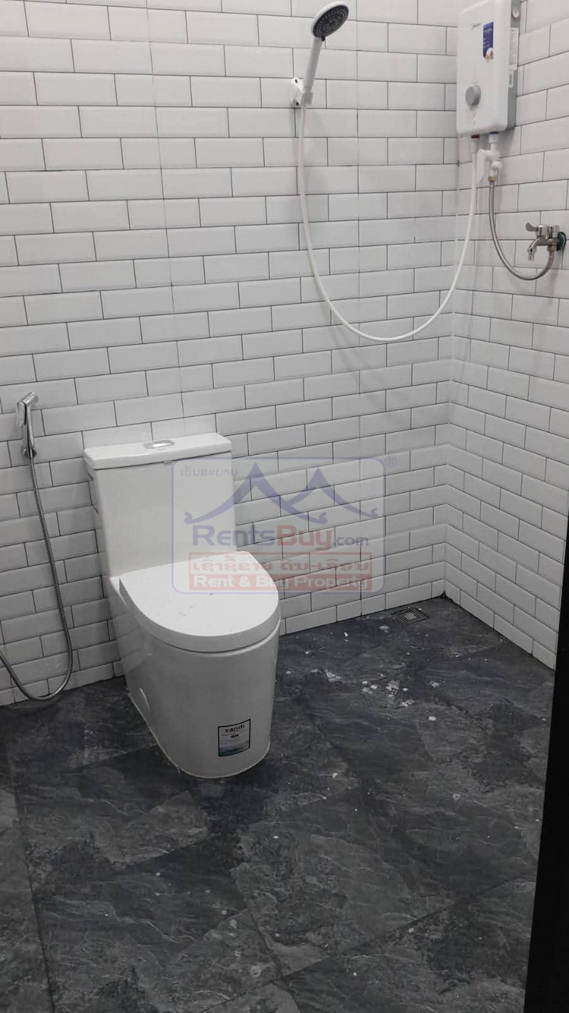 7040-Excellent Family Home for Rent: 3 Bedrooms, 4 Bathrooms Near Lao National Circus, Vientiane Capital