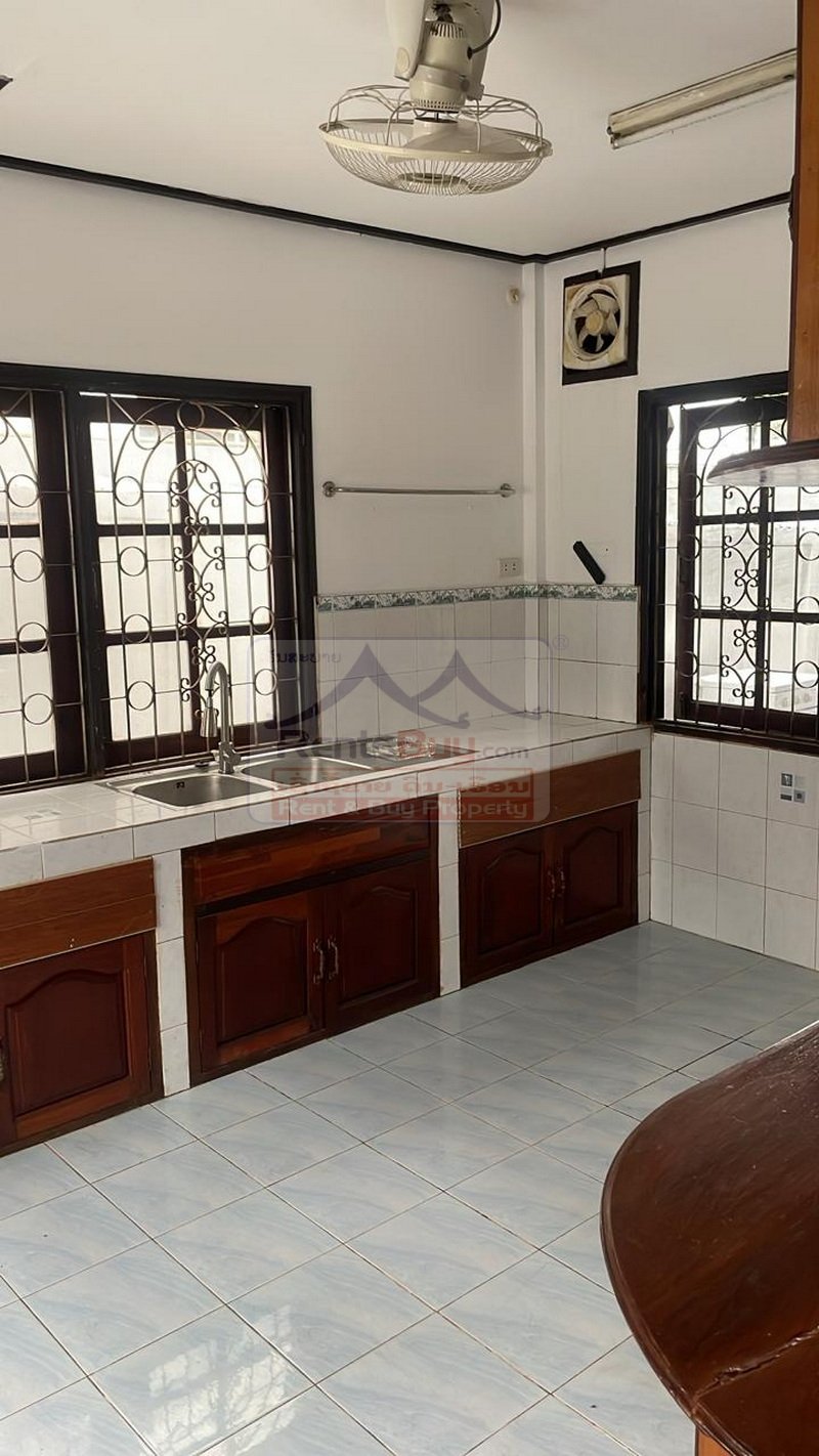 7007-Modern 3-Bedroom Furnished Villa | Prime Living Near Vientiane’s Diplomatic District