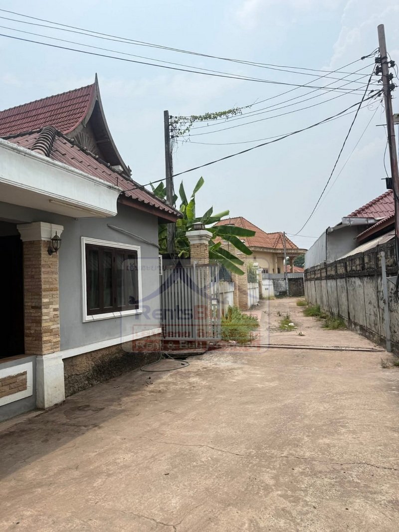 houseforrent09 7013-Comfortable 3BR Family Villa for Rent – Fully Furnished, Near That Luang & City Center