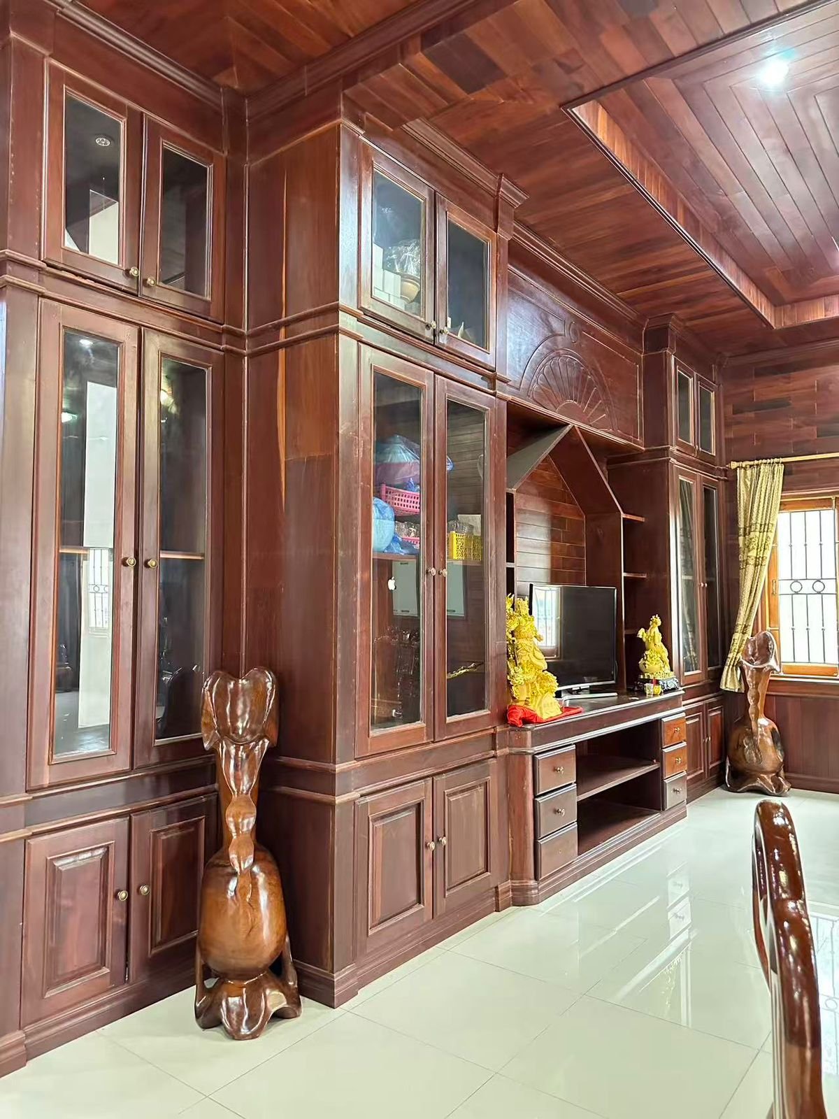 houseforrent11 7016-5-Bedroom Fully Furnished Villa for Rent Near National University of Laos – Chanthabouly District, Vientiane