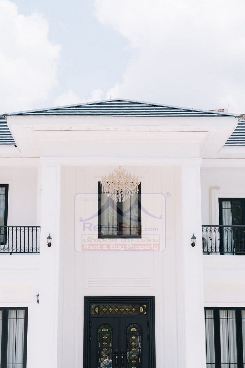 7042-Brand New 5-Bedroom Modern House for Rent in Sisattanak District Near Mekong Riverside, Vientiane