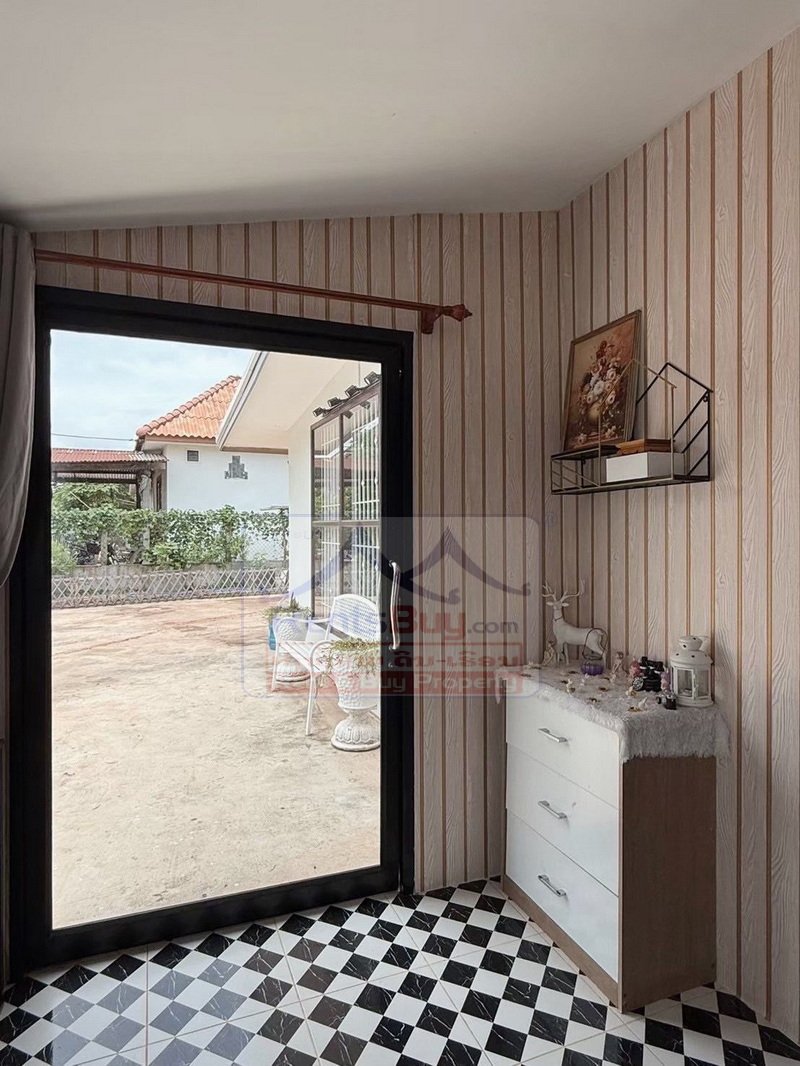 7014-Peaceful Family Villa for Sale in Prime Location Near Wattay International Airport, Laos