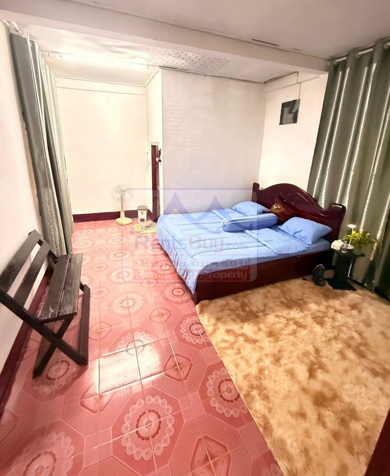 7052-Fully Furnished Home: 2 Minutes from Xam Neua Administrative Center , Houaphanh district