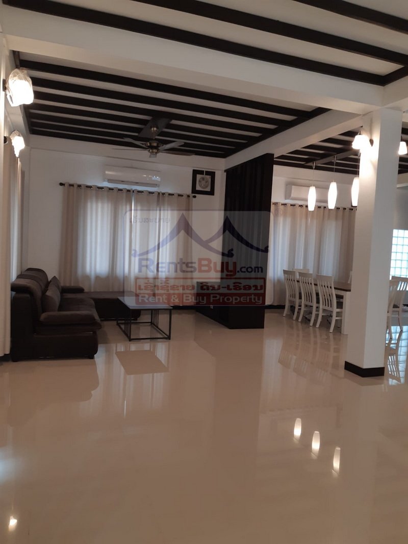 7075-Elegant Lao-Style Villa for Rent Near German Embassy and International Schools, Vientiane Capital