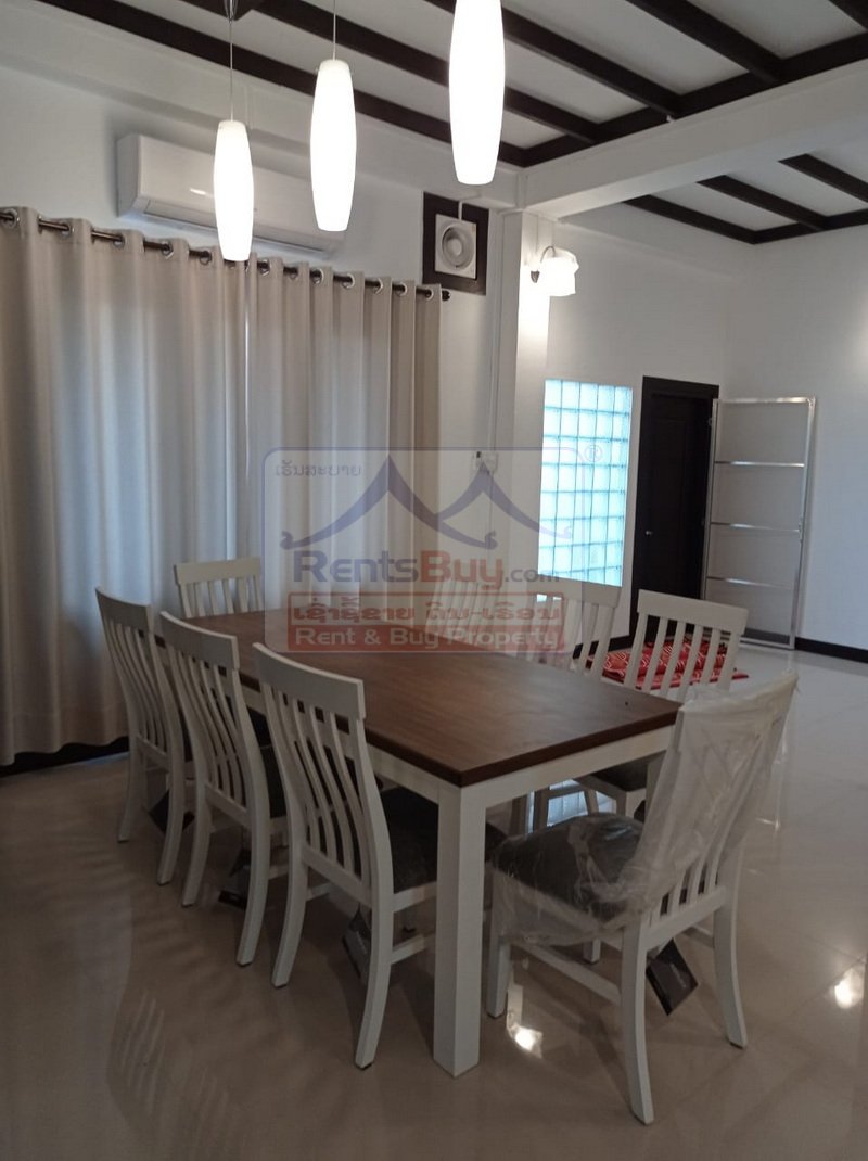 7075-Elegant Lao-Style Villa for Rent Near German Embassy and International Schools, Vientiane Capital