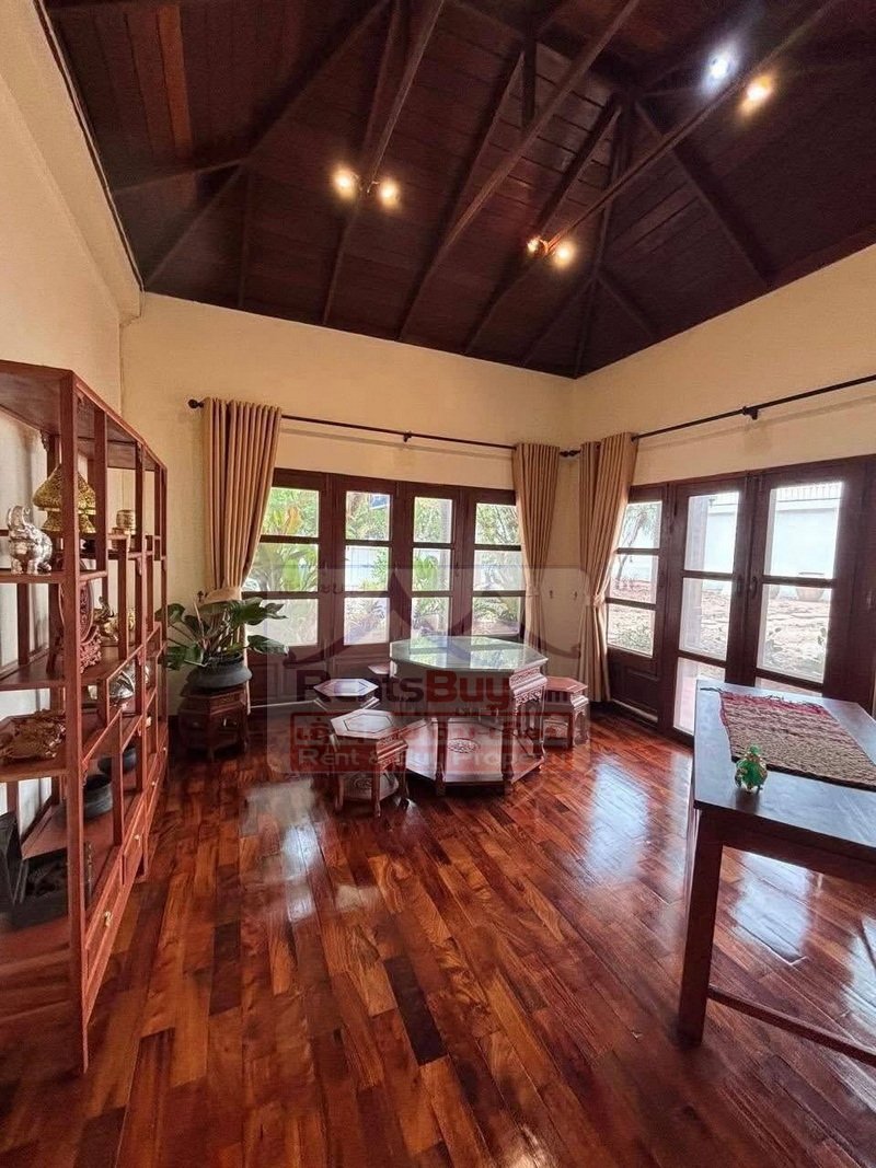 7060-Elegant Fully Furnished 4-Bedroom Lao-Style Villa for Rent Near Australian Embassy & International Schools, Vientiane Capital