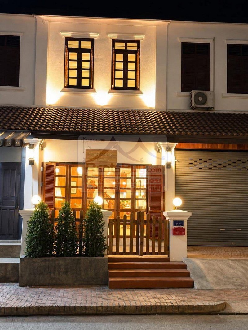 shophouseforrent01 7064-Cozy Fully Furnished Shophouse for Rent Near Morning Market, Manom Village, Luang Prabang