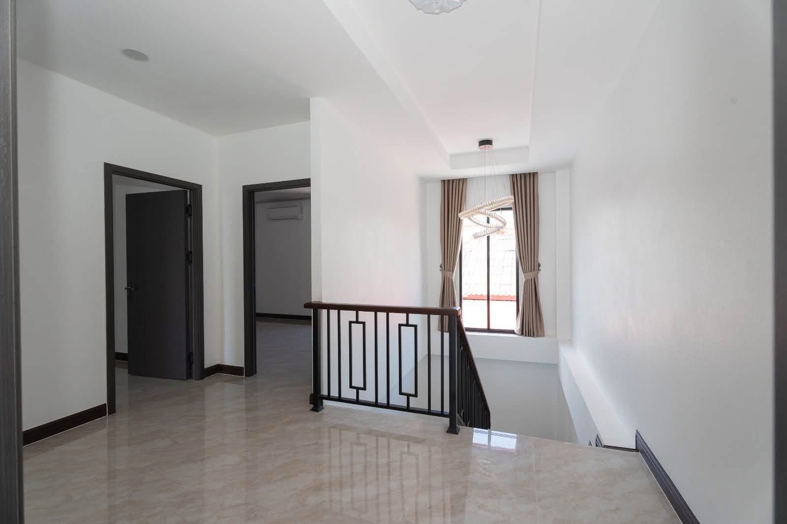 townhouseforrent06 7049-Prime Rental Opportunity: Modern Living, 8–10 Minutes to Patuxai