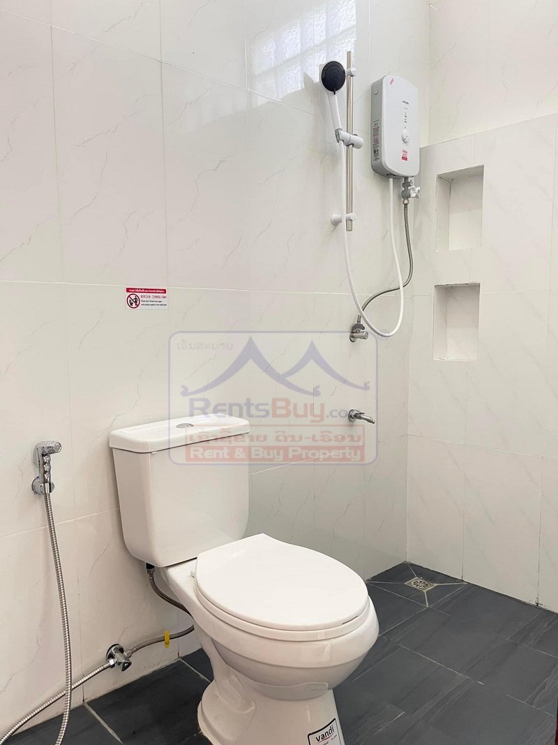 compoundhouseforrent07 7096-Modern 1-Bedroom Apartment for Rent Near Wattay International Airport & Sangjiang Village, Sikhottabong District, Vientiane Capital
