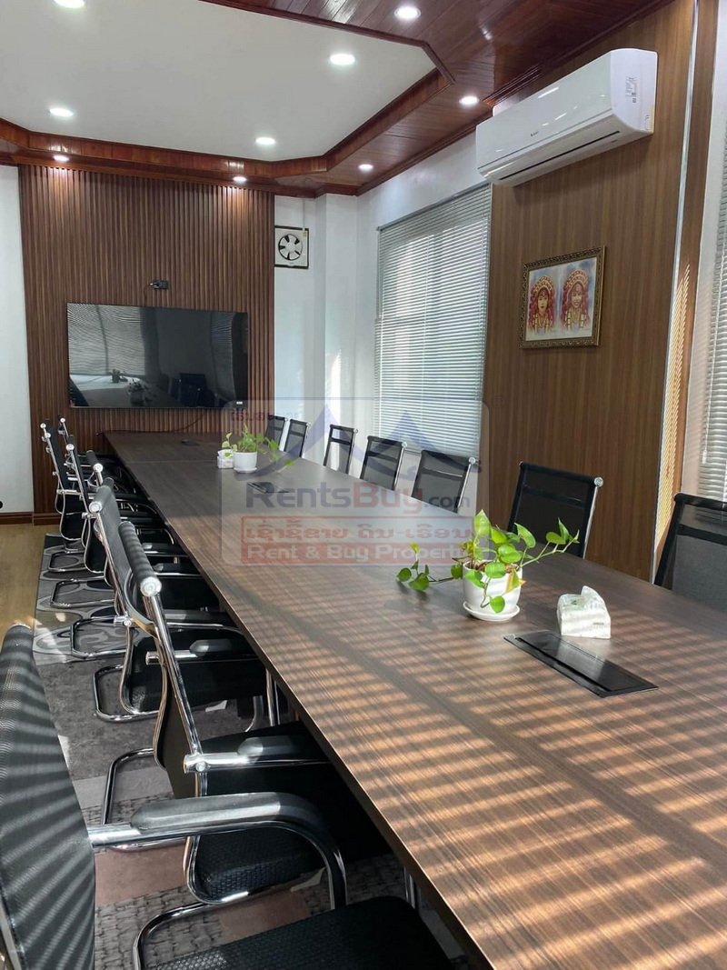 7116-3-Storey Business Building for Rent in Chanthabouly, Vientiane Capital